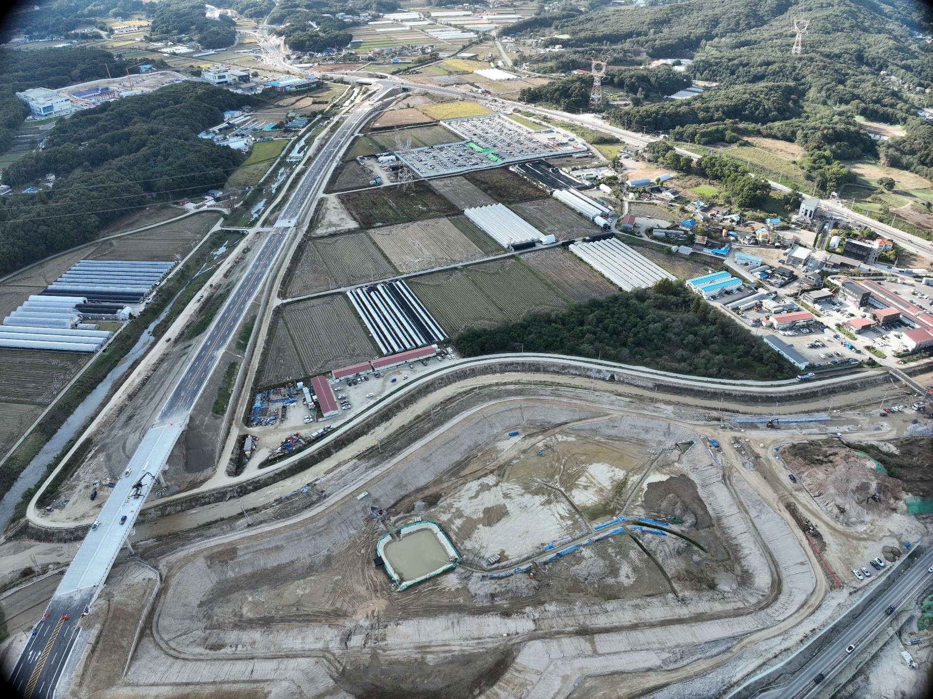 25년 10월 [진입도로 전경]